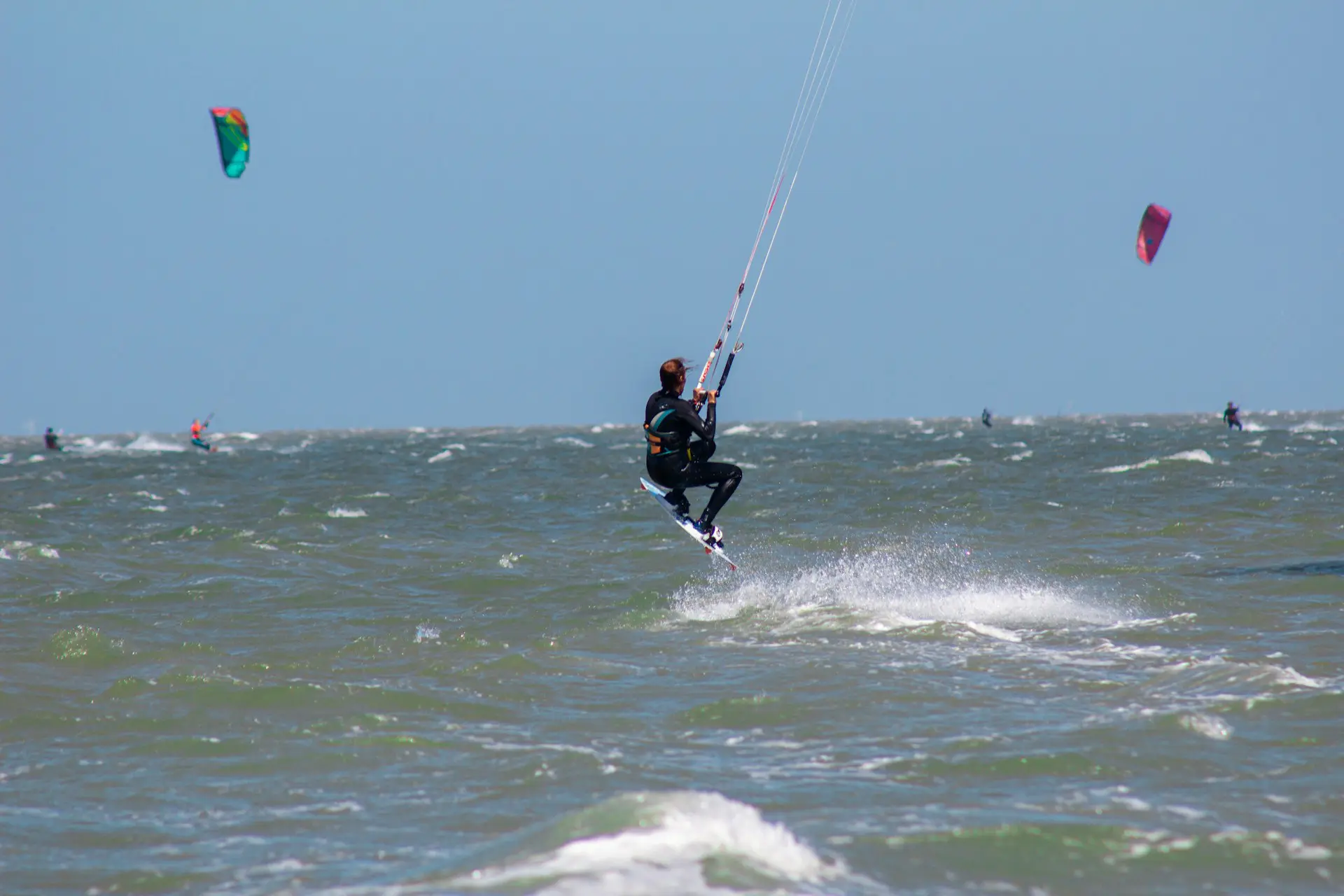 Faire du kitesurf et du wingfoil en Guadeloupe